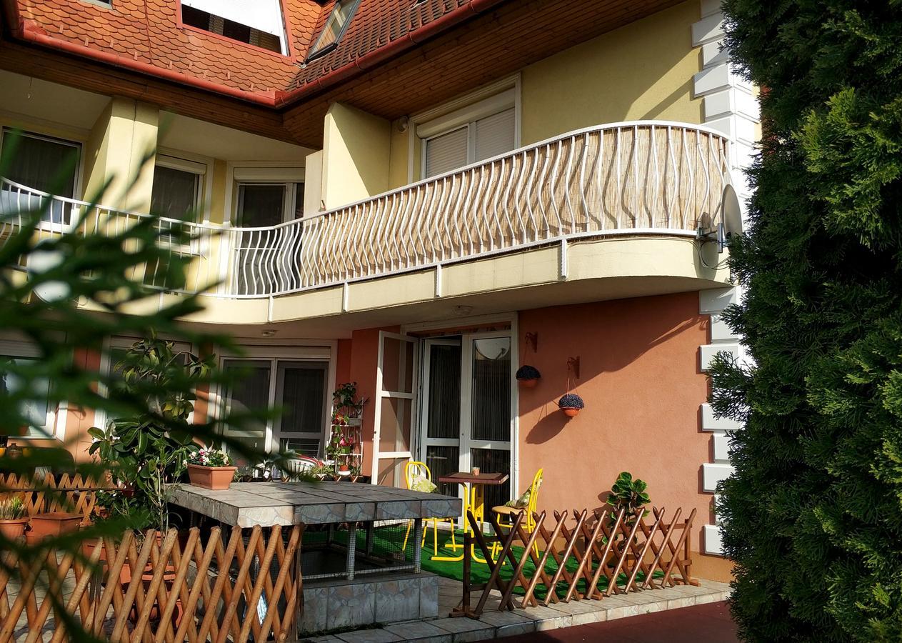 Art Eden Appartement Hajdúszoboszló Buitenkant foto